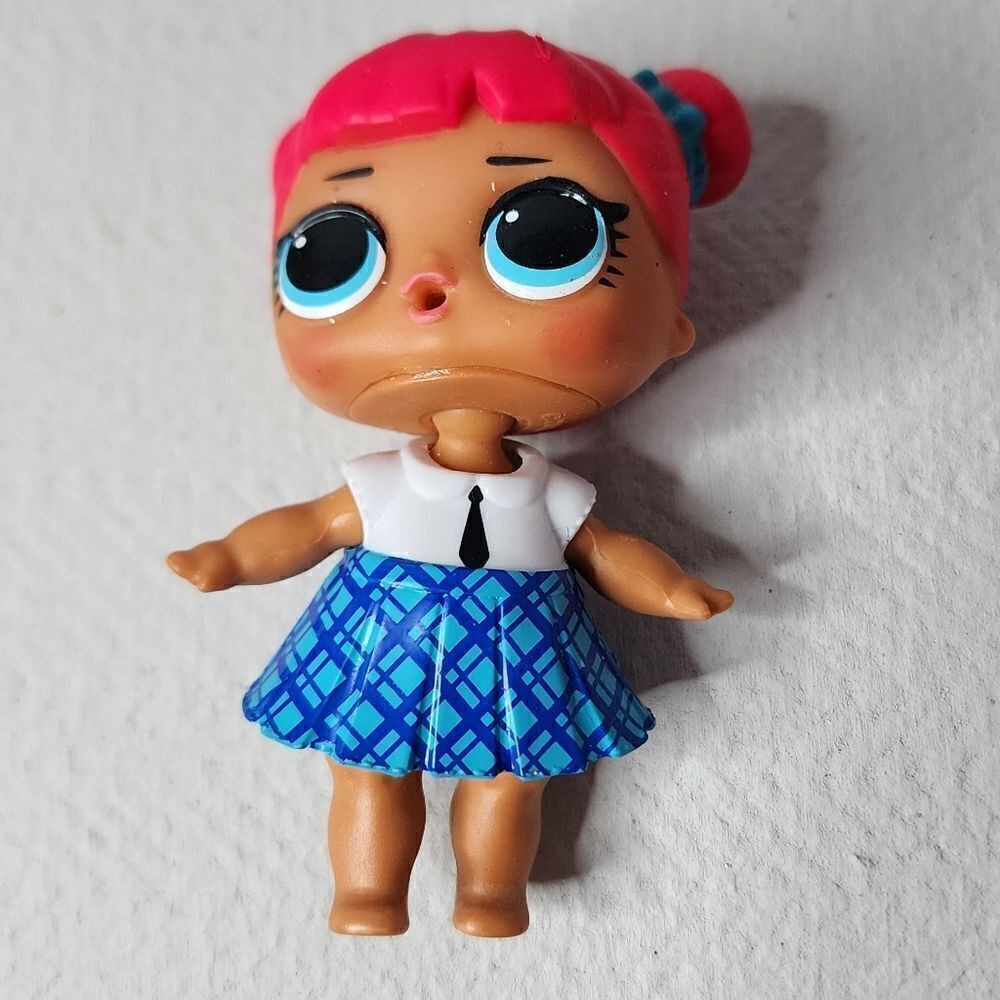 LOL Surprise Teacher's Pet Big Sis Sister Doll Series 1